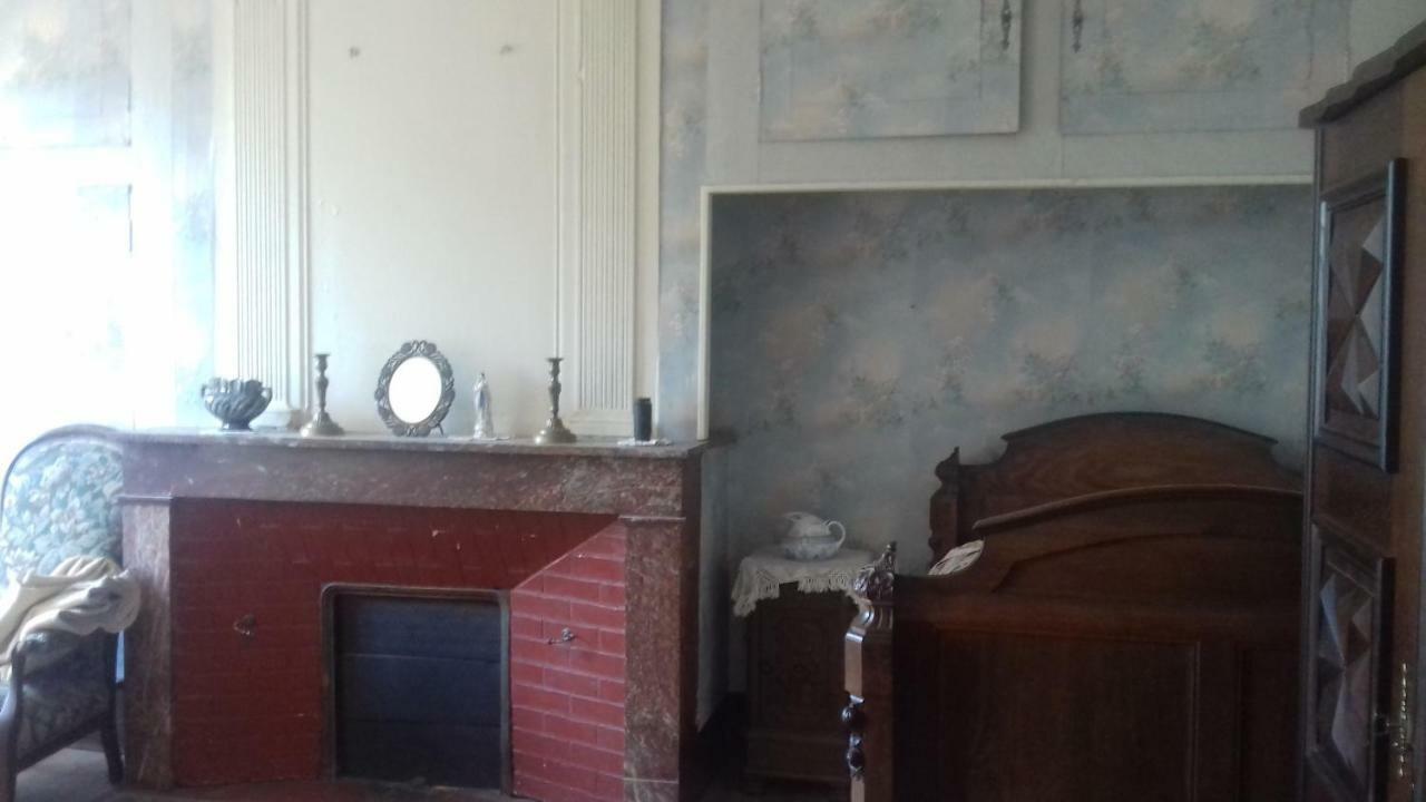 Appartement Du Jardin Saint-Affrique Bagian luar foto
